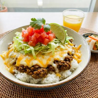 カレー風味のタコライス